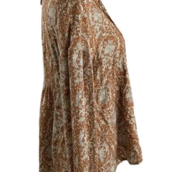 NWT: Gilded Intent Boho Hi-Lo Top V-Neck Long Sleeves women's size XS - Picture 5 of 11